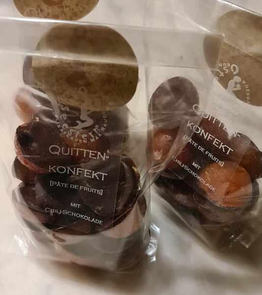 Quittenkonfekt mit Chili-Schokolade